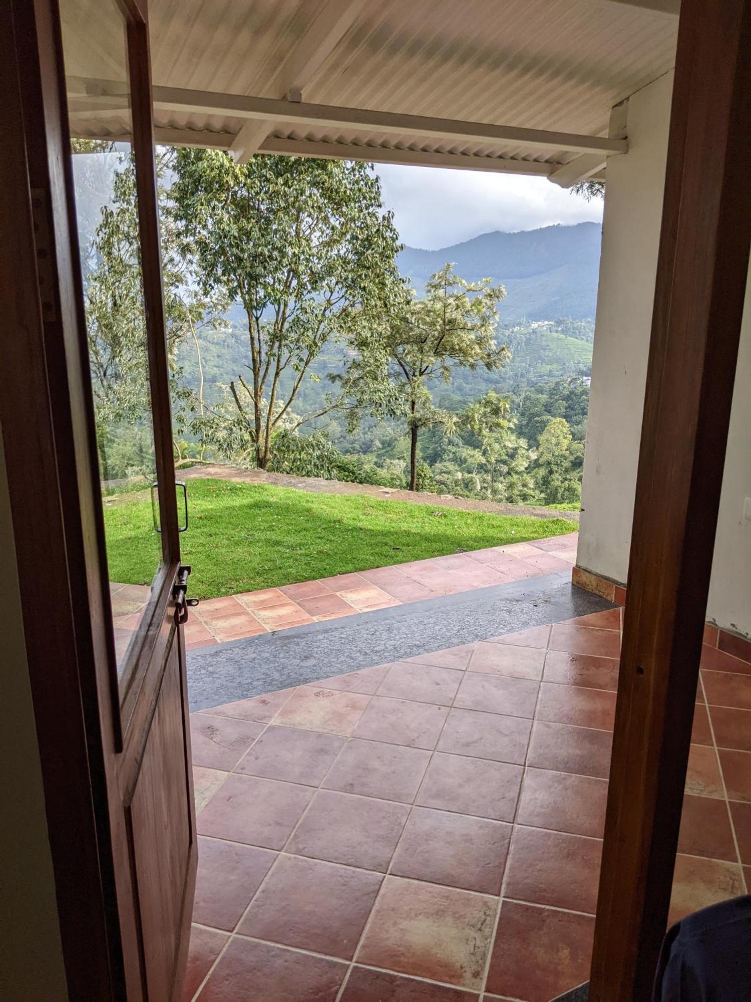Moksha Infinity Valley Kotagiri Exteriör bild